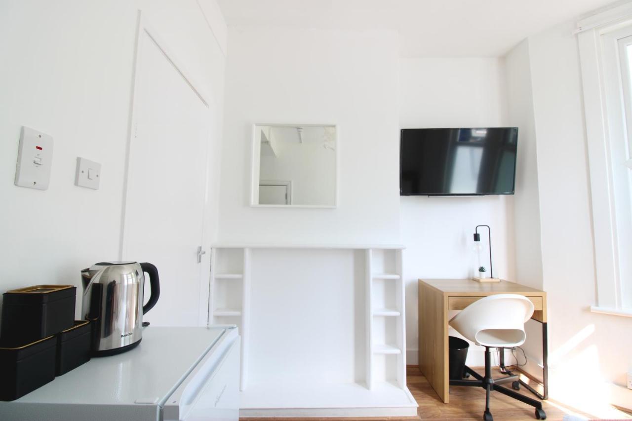 דירות לונדון Lovely Studio Flats In Hackney מראה חיצוני תמונה