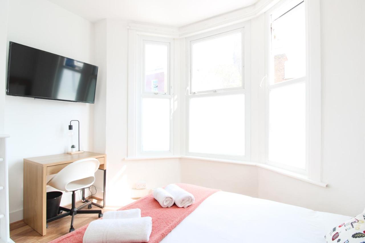 דירות לונדון Lovely Studio Flats In Hackney מראה חיצוני תמונה