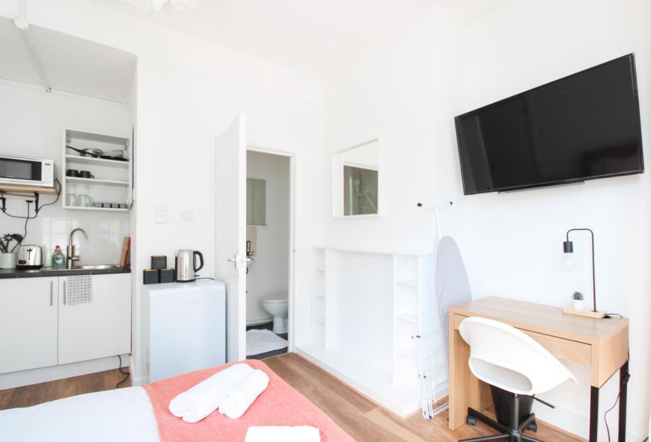 דירות לונדון Lovely Studio Flats In Hackney מראה חיצוני תמונה