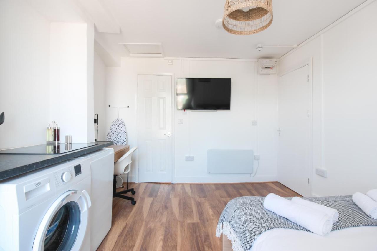 דירות לונדון Lovely Studio Flats In Hackney מראה חיצוני תמונה