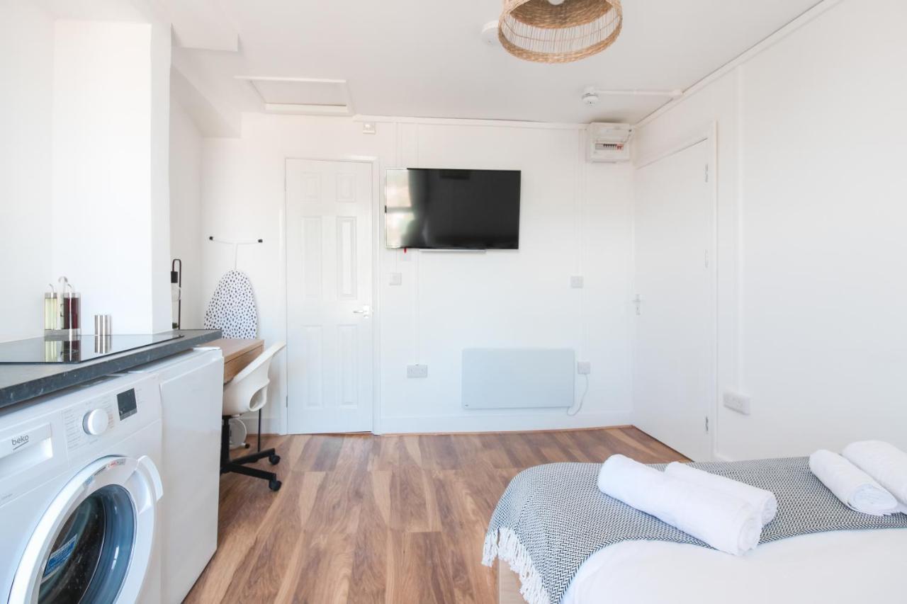 דירות לונדון Lovely Studio Flats In Hackney מראה חיצוני תמונה