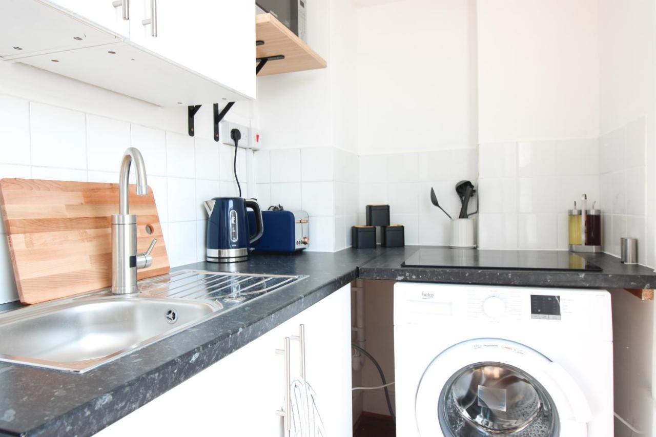 דירות לונדון Lovely Studio Flats In Hackney מראה חיצוני תמונה