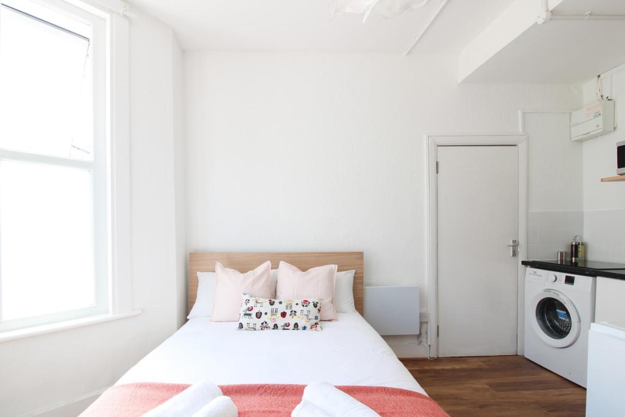 דירות לונדון Lovely Studio Flats In Hackney מראה חיצוני תמונה