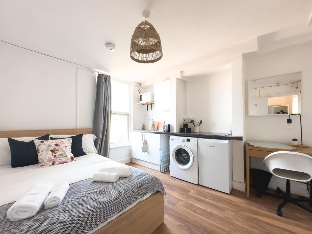דירות לונדון Lovely Studio Flats In Hackney מראה חיצוני תמונה